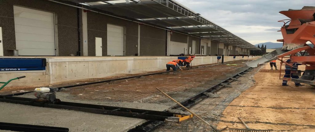 Yol Ve Saha Perdahlı Beton Uygulaması